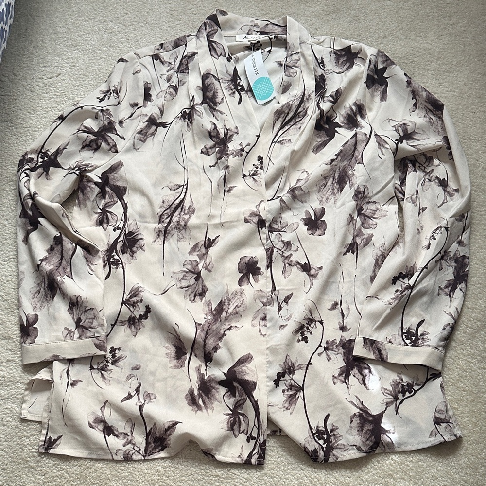 Monday Fun Irina Blouse NWT